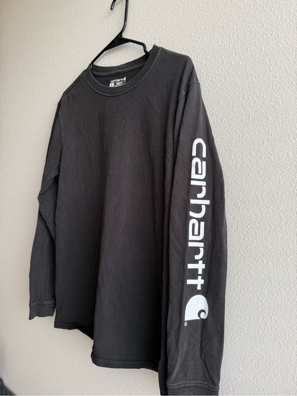 Women’s Carhartt Black Long-Sleeve Tee (M)